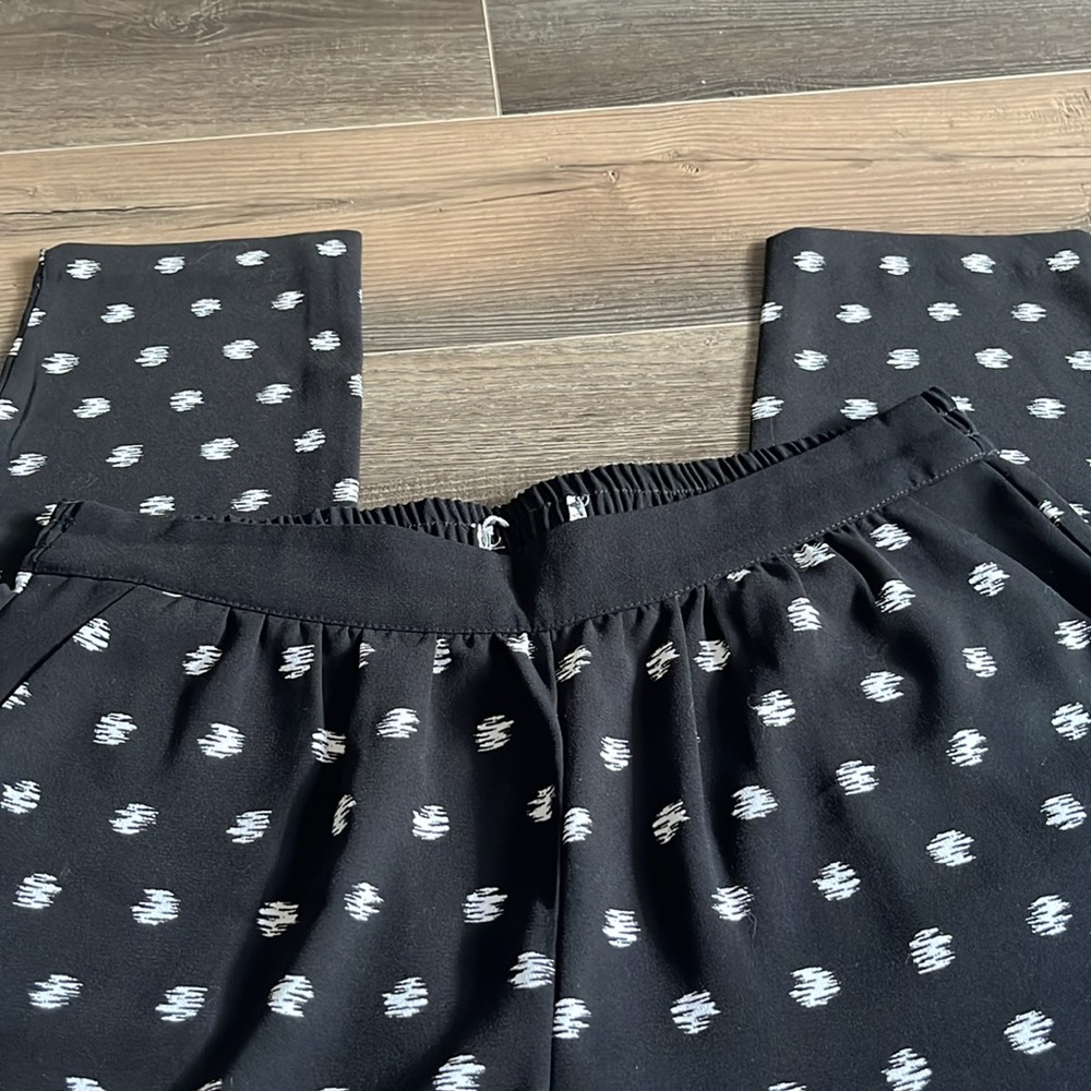 Light weight polyester pants! - Picture 2 of 5